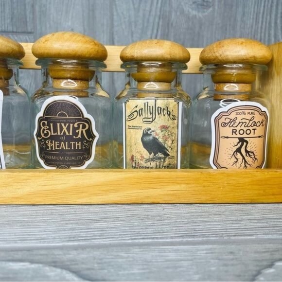Handmade diy potion vintage spice rack / spice jars Halloween kitchen decoration - Picture 2 of 6